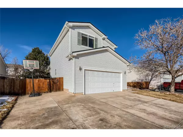 8131 Maple Dr, Littleton, CO 80125