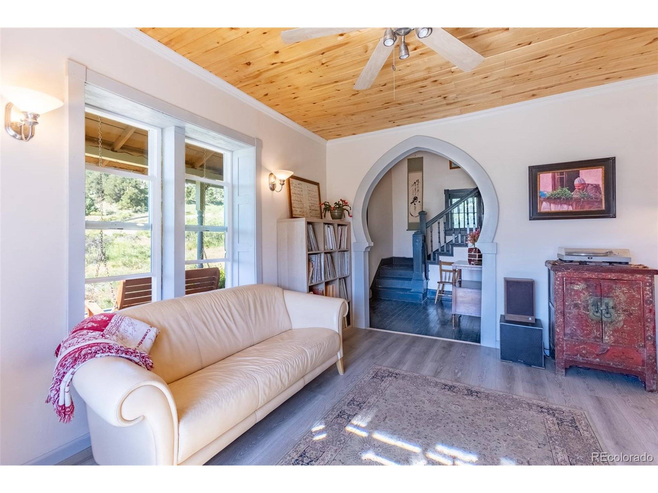 Howard, CO 81233,689 County Road 4