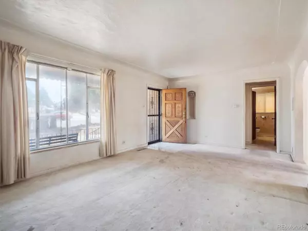 Denver, CO 80219,2744 W Hillside Ave