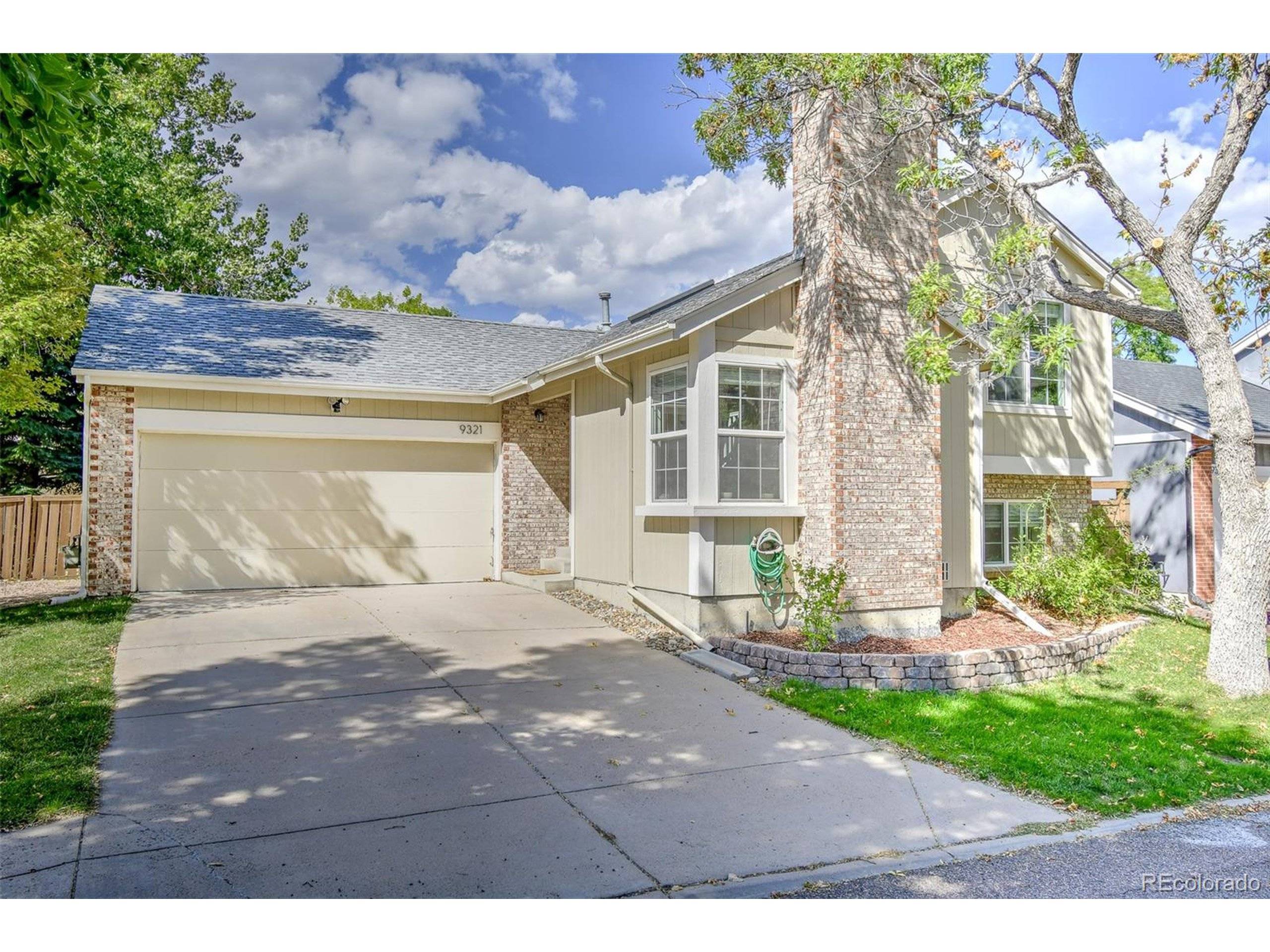 9321 Fernwood Ct, Highlands Ranch, CO 80126