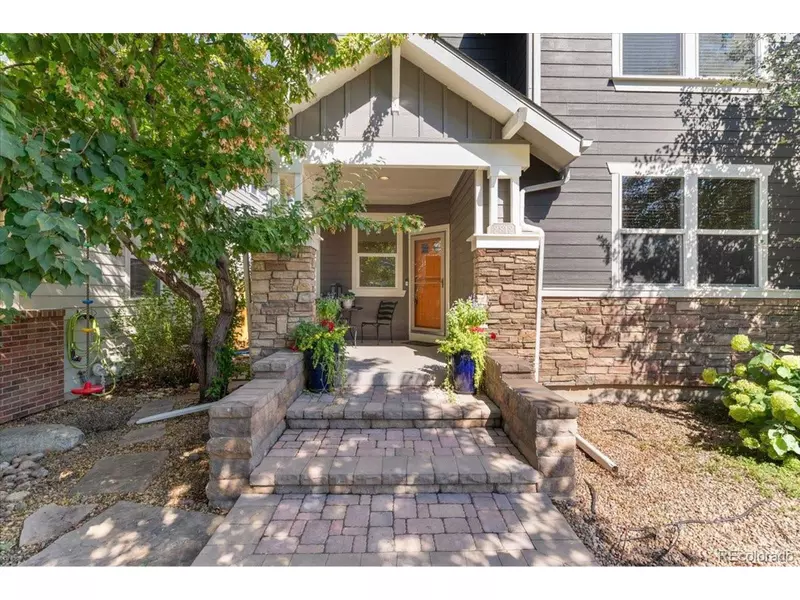 2812 Valentia St, Denver, CO 80238