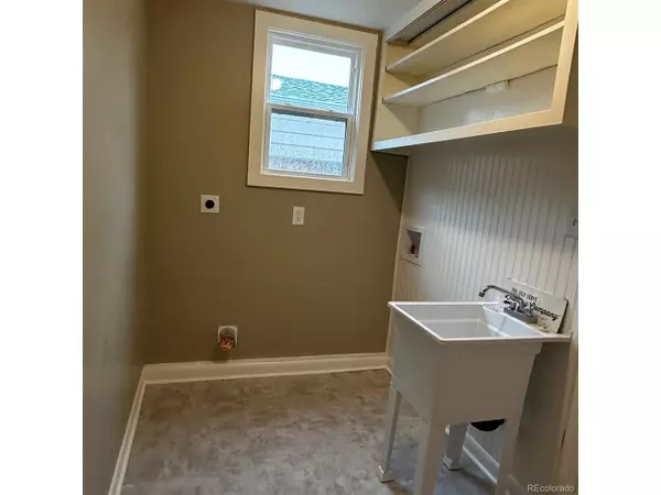 Aurora, CO 80010,1364 Iola St