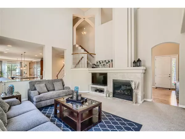 6940 S Robertsdale Way, Aurora, CO 80016