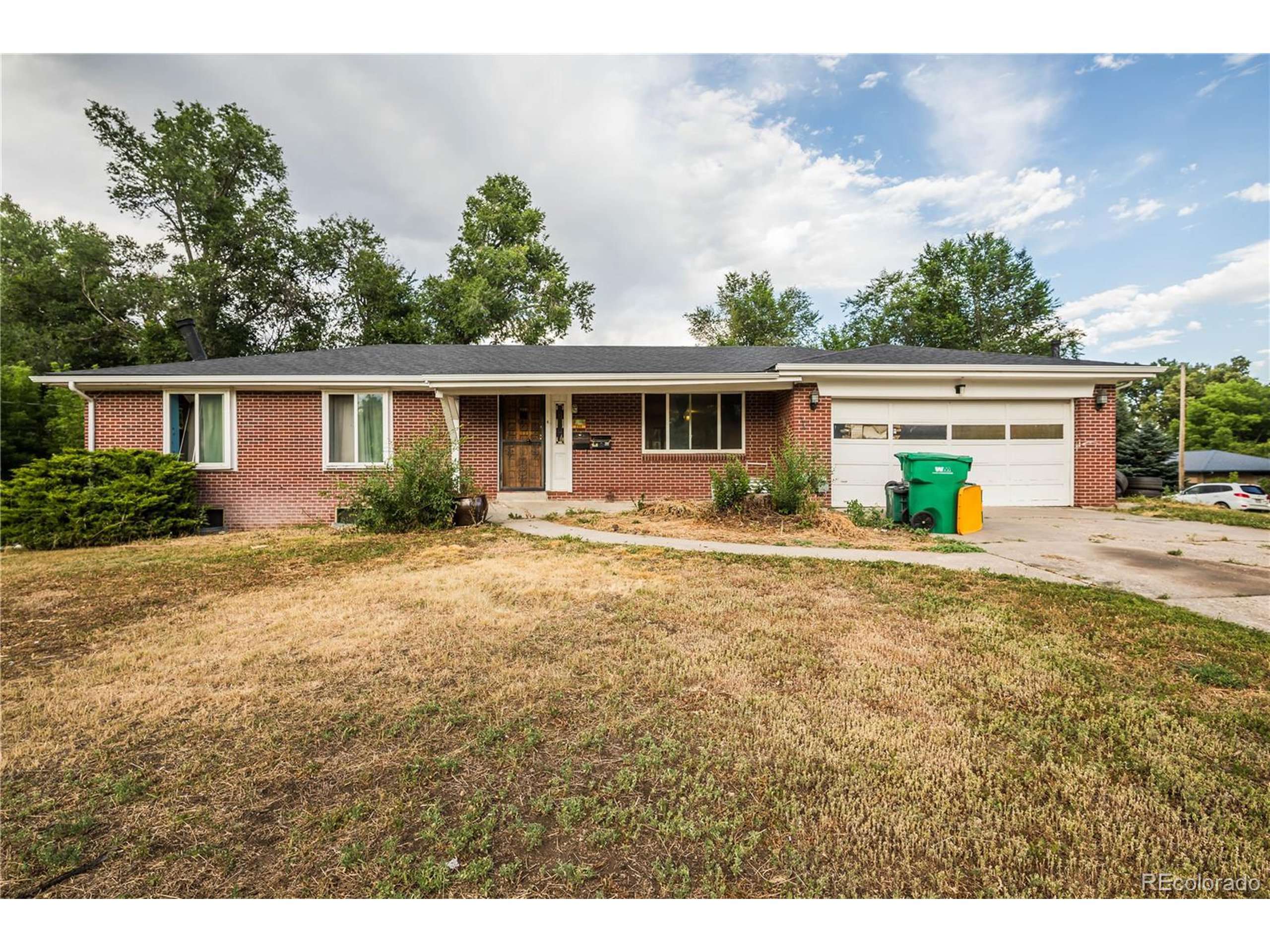200 Garrison St, Lakewood, CO 80226