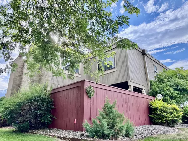 1151 S Yosemite Way #27, Denver, CO 80247