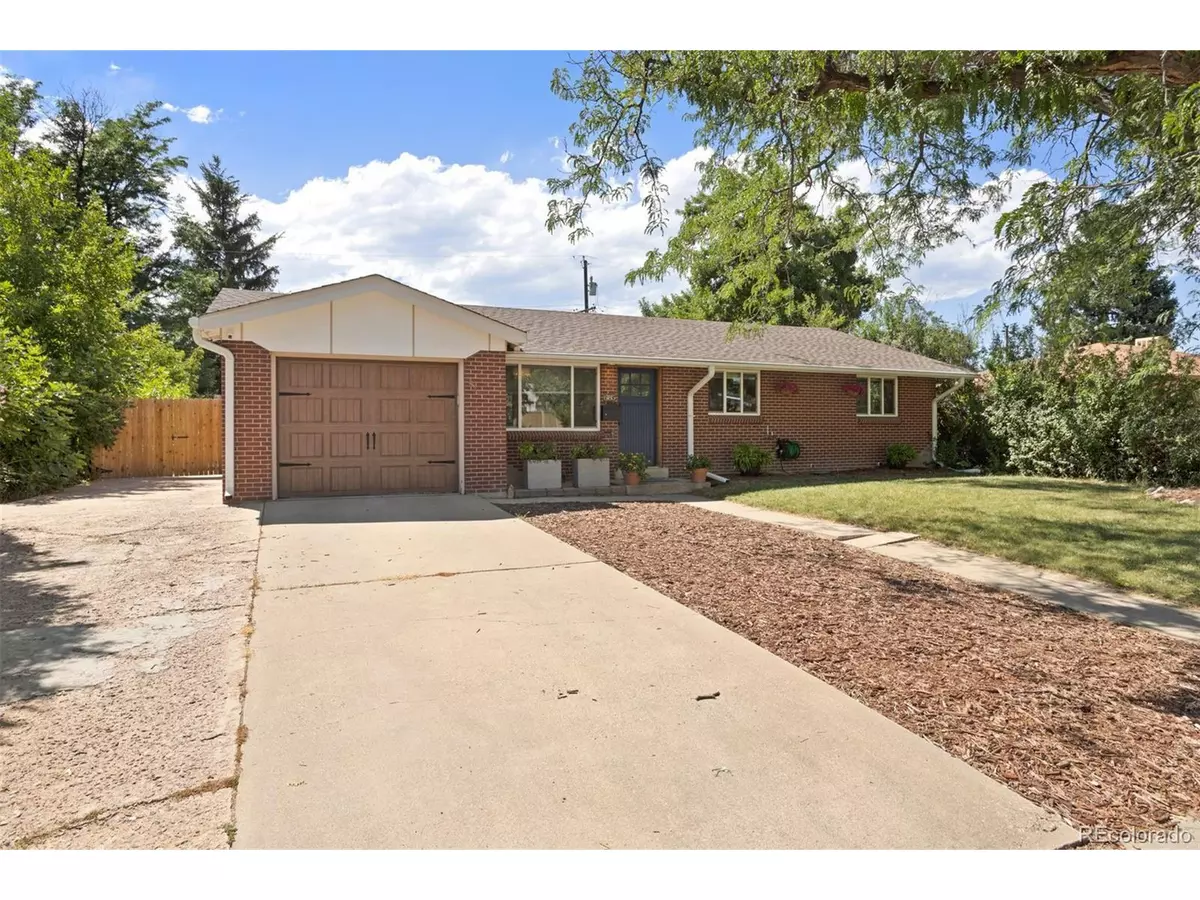 Arvada, CO 80004,6185 Garland St