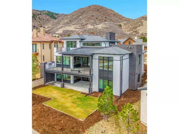 8132 Galileo Way,  Littleton,  CO 80125