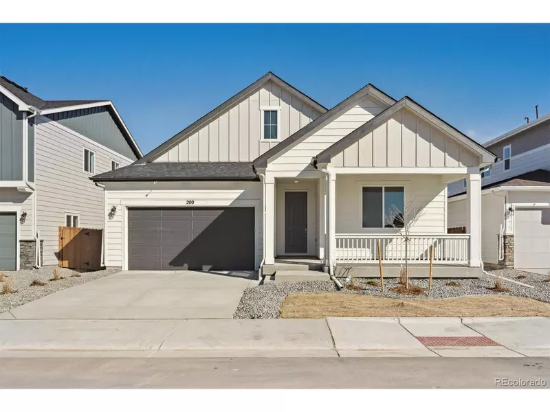 200 Lark Sparrow Way, Bennett, CO 80102