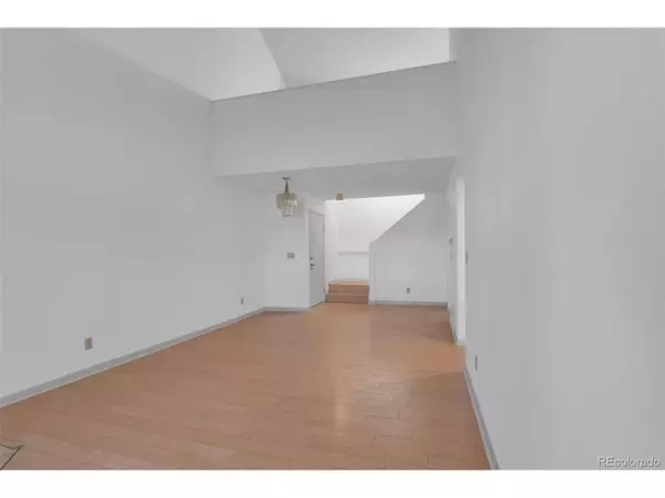 Aurora, CO 80012,11115 E Alameda Ave #203