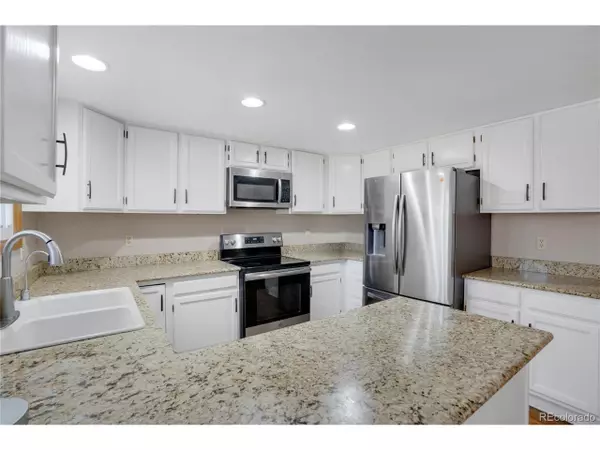 Centennial, CO 80015,5603 S Pagosa Ct