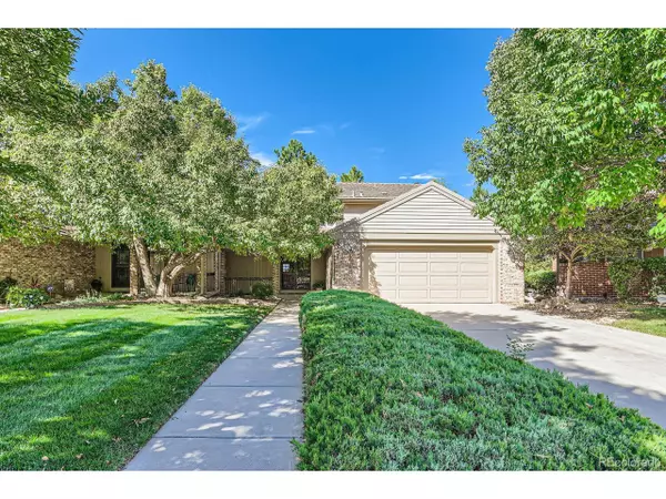 6731 S Kearney Ct, Centennial, CO 80112