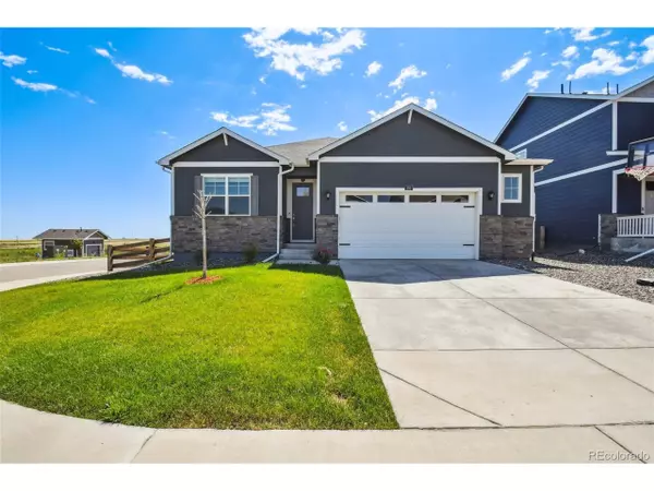 102 Fox St, Bennett, CO 80102