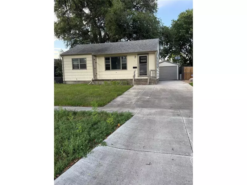 718 Delmar St, Sterling, CO 80751