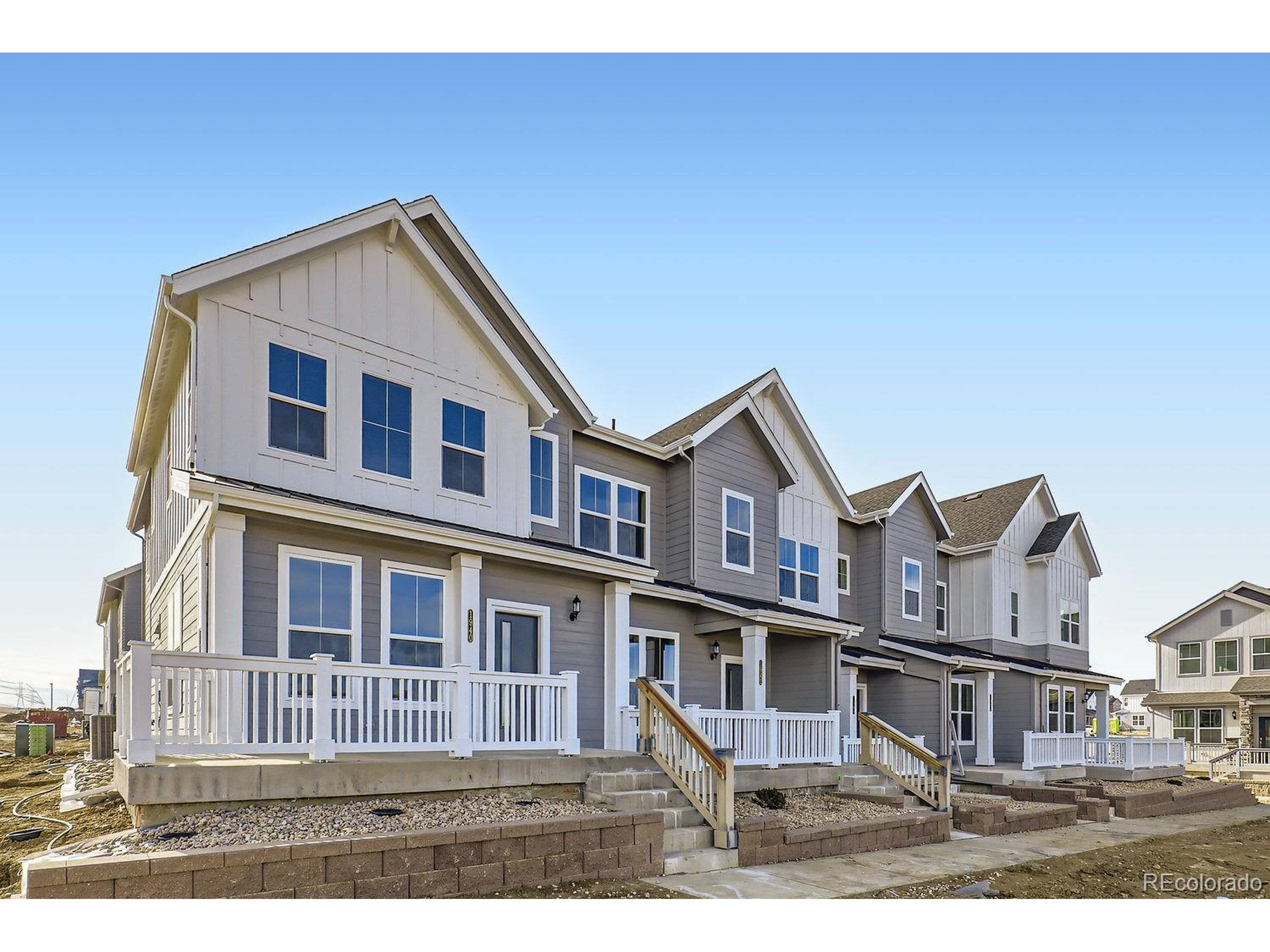 1940 S Haleyville Way, Aurora, CO 80018