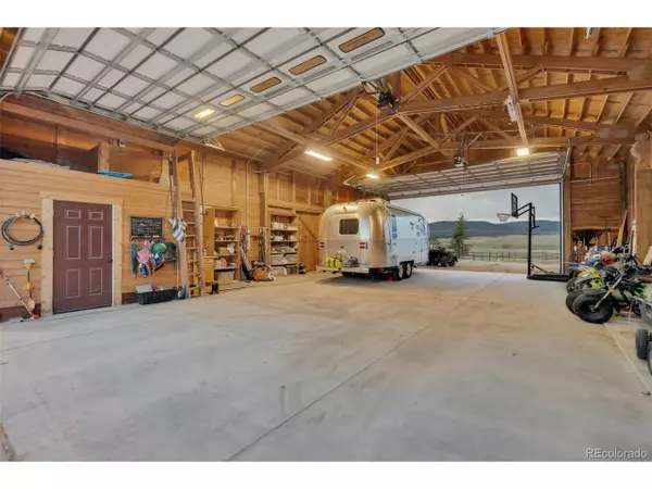 Larkspur, CO 80118,11524 Spruce Mountain Rd
