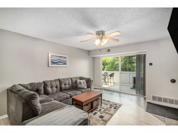 Littleton, CO 80120,5250 S Huron Way #7-206