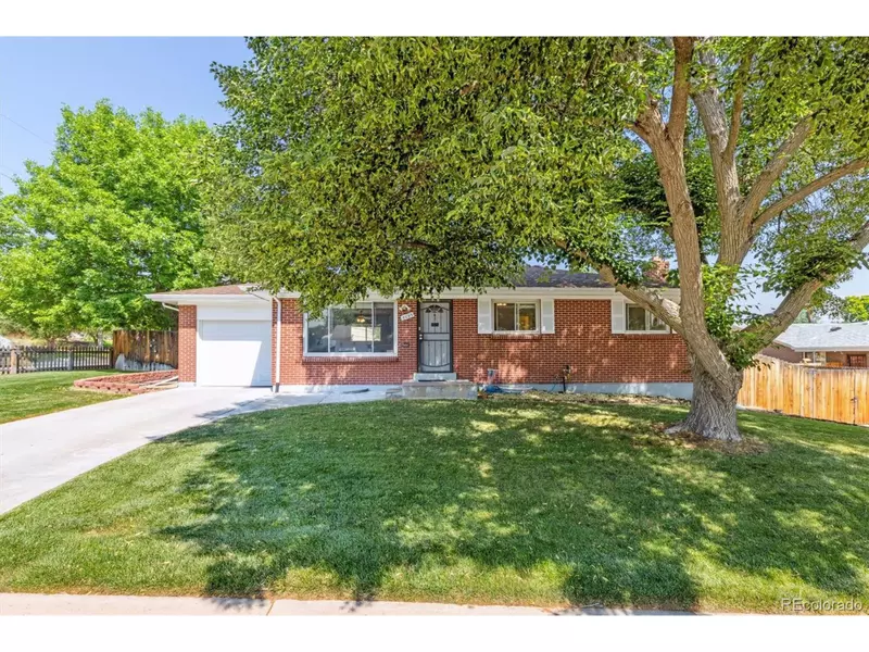 5095 S Osceola St, Littleton, CO 80123