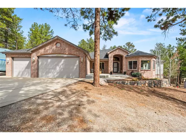 1275 Fremont Dr, Larkspur, CO 80118
