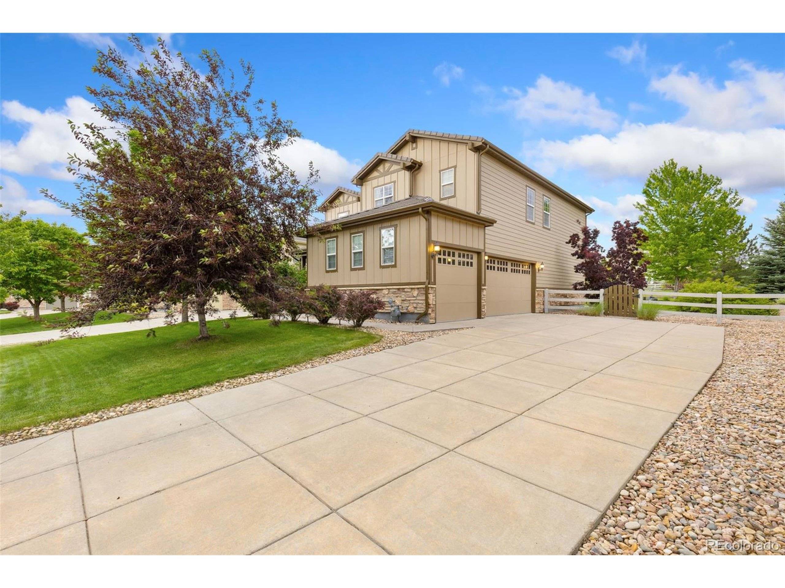 2647 Gray Wolf Loop, Broomfield, CO 80023