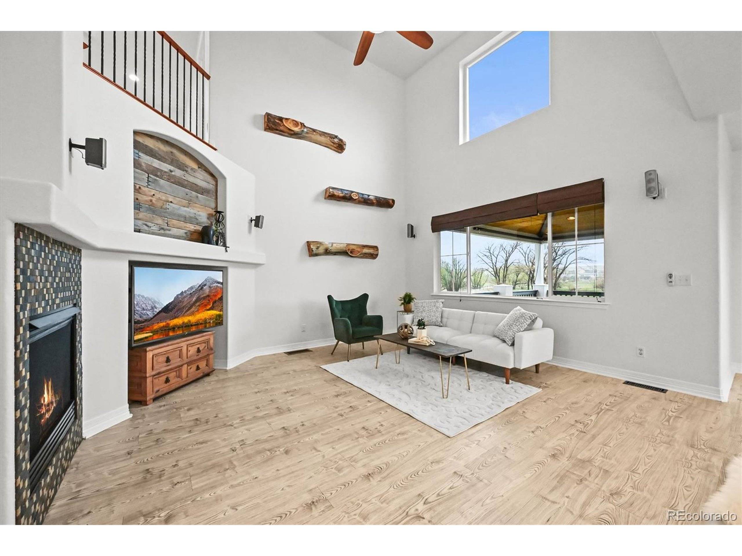 Elizabeth, CO 80107,42225 Kingsmill Cir