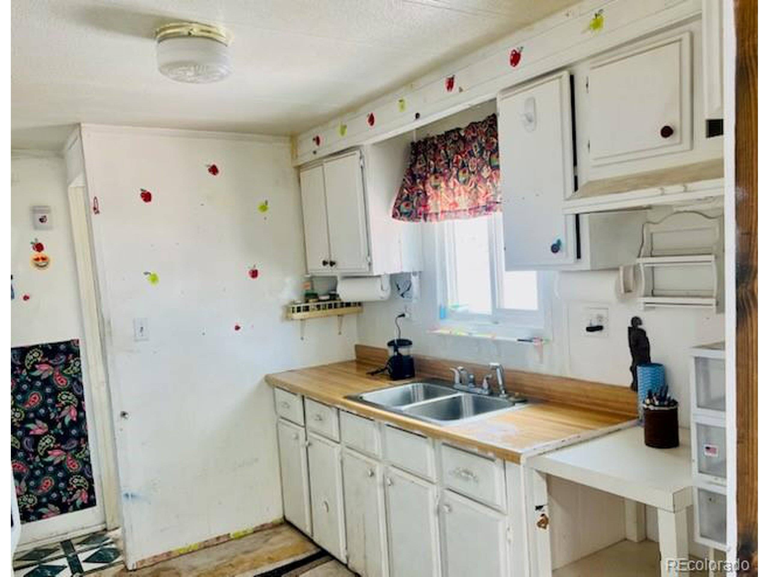 Cedaredge, CO 81413,745 Cedar Ave