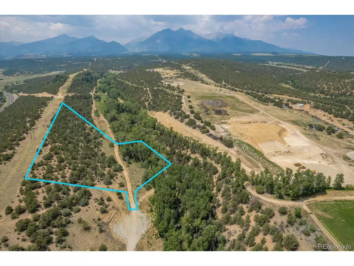 Salida, CO 81201,7925 Cozart Ln