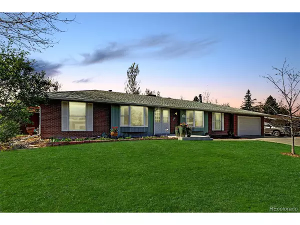 7170 Glacier View Rd, Longmont, CO 80503