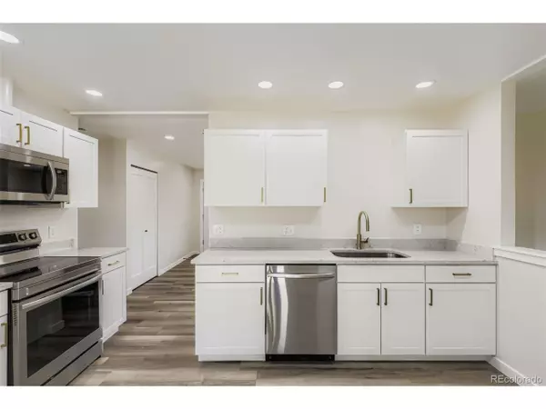 Denver, CO 80239,15053 Lackland Pl