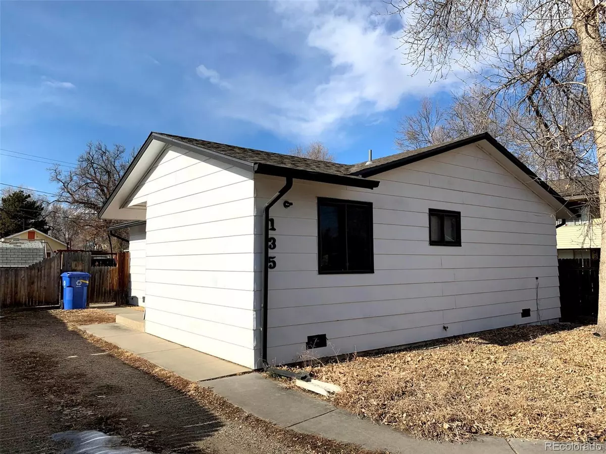 Loveland, CO 80537,135 S Jefferson Ave