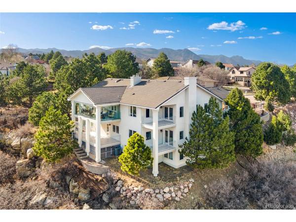 411 Sunbird Cliffs Ln, Colorado Springs, CO 80919