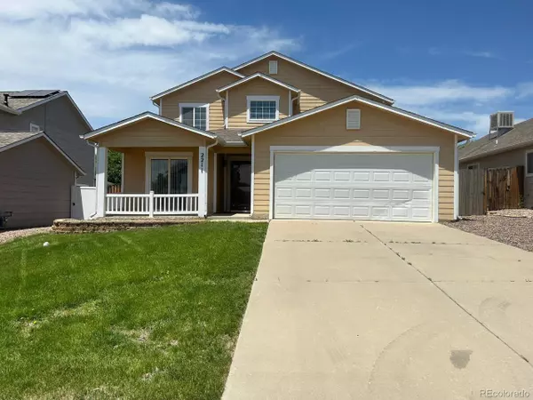 2211 Longhorn Dr, Pueblo, CO 81008