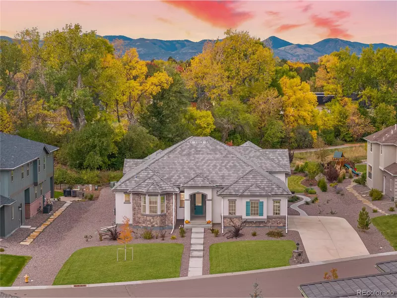 5 Latigo Pl, Littleton, CO 80123