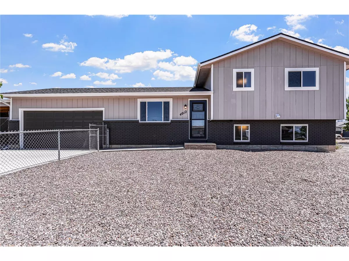 Pueblo, CO 81008,4012 Crestview Dr