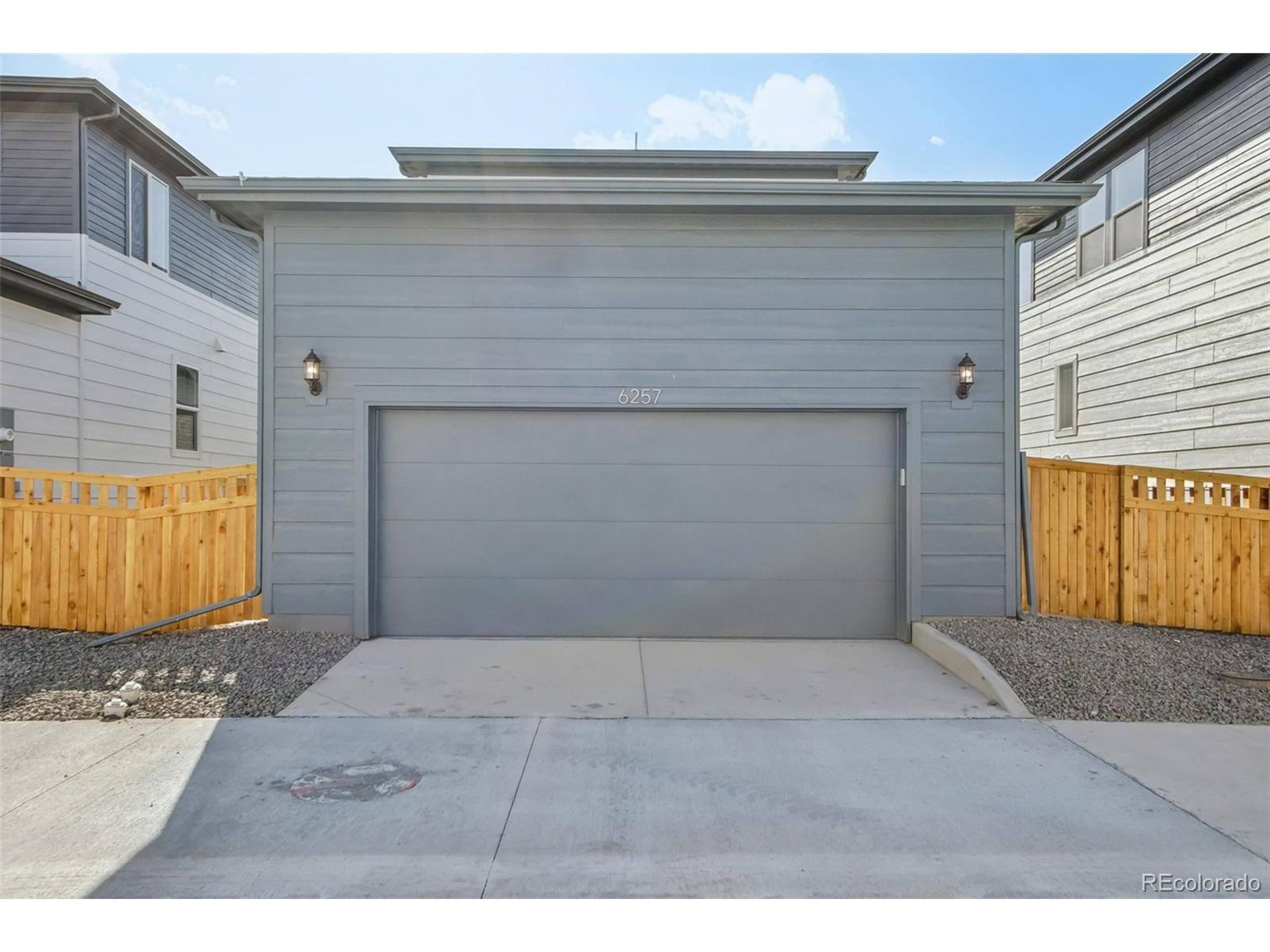 Aurora, CO 80019,21021 E 63rd Dr