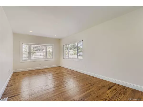 Denver, CO 80221,4856 Umatilla St