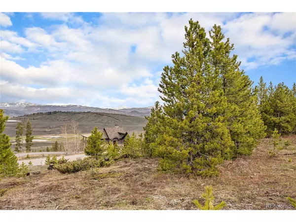 760 Shoshoni Ln, Granby, CO 80446