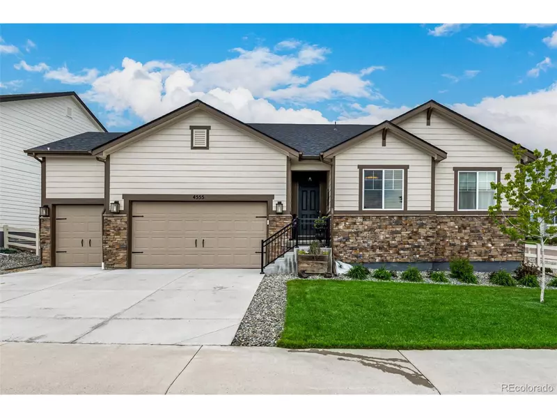 4555 Gray Wolf Ln, Castle Rock, CO 80104