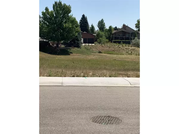 8329 S Carr Way, Littleton, CO 80128