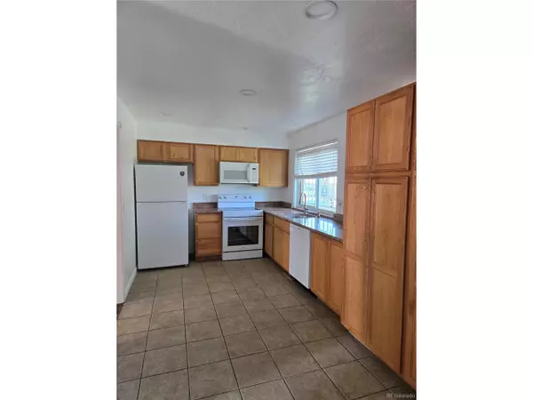 Denver, CO 80224,1050 S Monaco Pkwy #107
