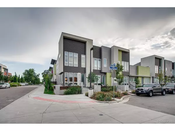 2800 W Parkside Pl,  Denver,  CO 80221