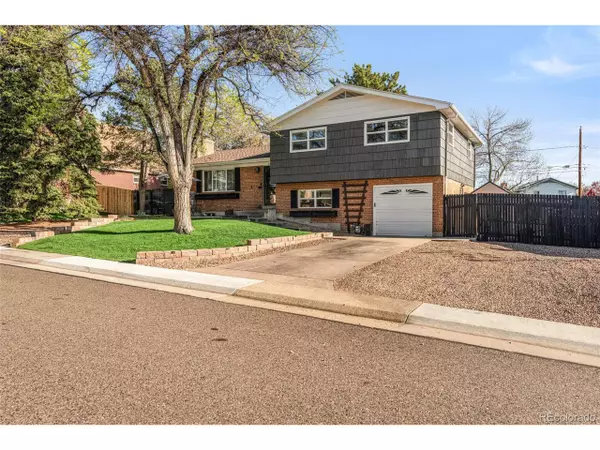 565 W 99th Ave, Northglenn, CO 80260