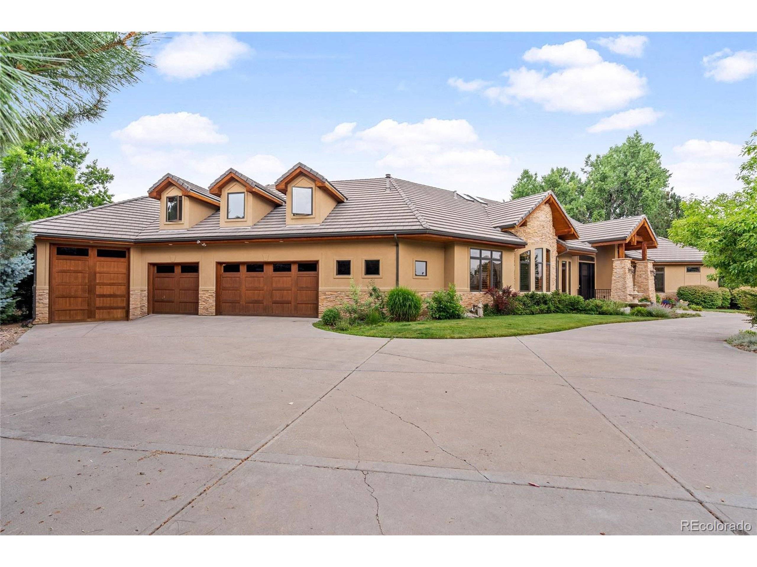 Littleton, CO 80120,1705 W Hinsdale Pl