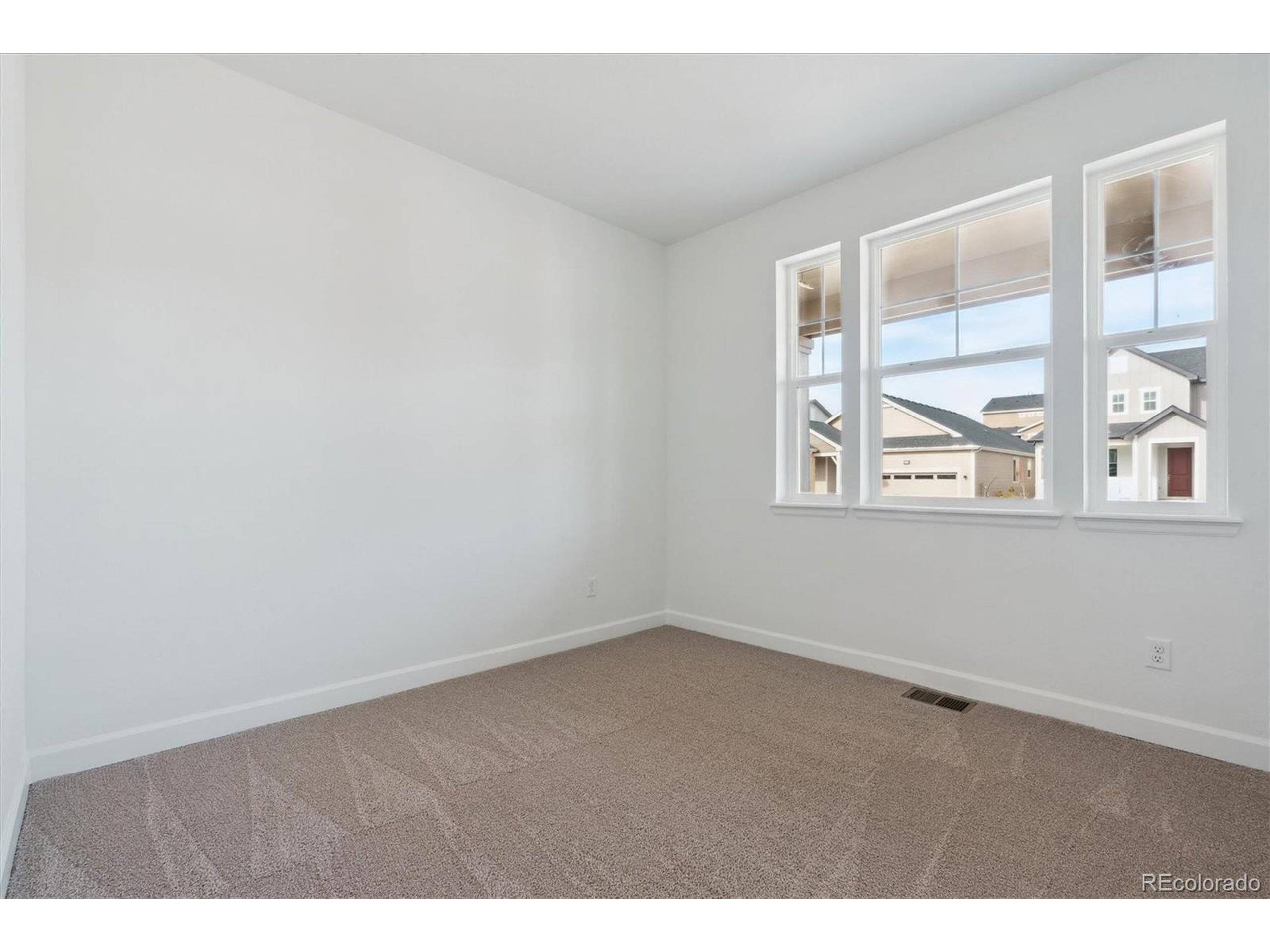 Elizabeth, CO 80107,39202 Clymer St