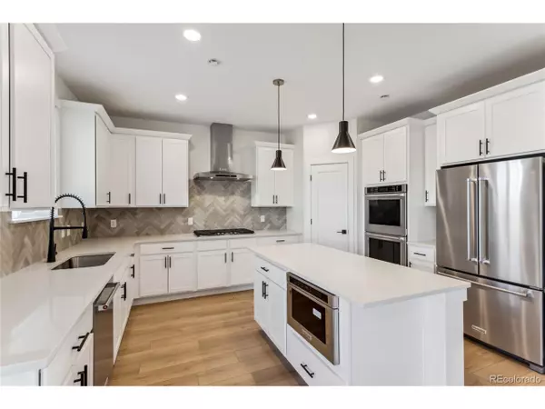 Elizabeth, CO 80107,42964 Colonial Trl