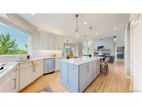 9111 E Star Hill Trl, Lone Tree, CO 80124