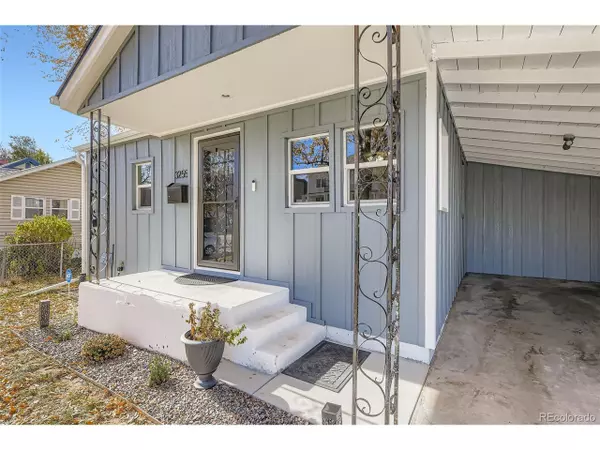 Englewood, CO 80113,3255 S Corona St