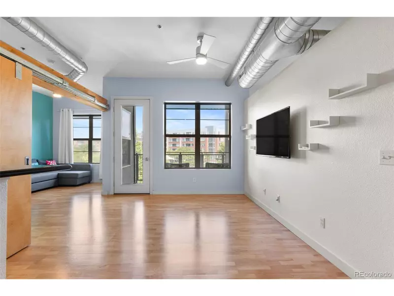 7700 E 29th Ave #304, Denver, CO 80238