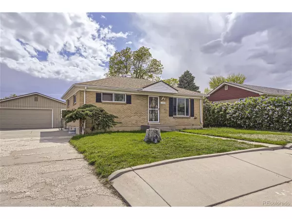 140 Northglenn Dr, Northglenn, CO 80233