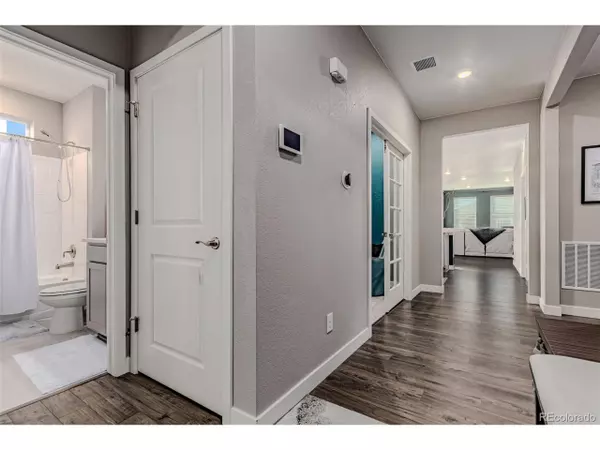 Longmont, CO 80504,8923 Farmdale St