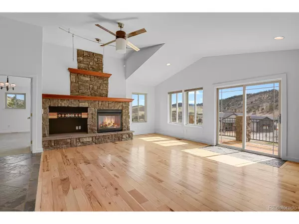 Larkspur, CO 80118,5265 Club Ct